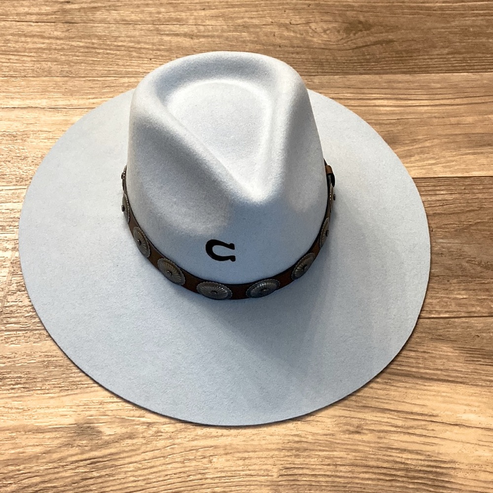 Charlie 1 Horse, Brand new. Baby blue hat, size Medium